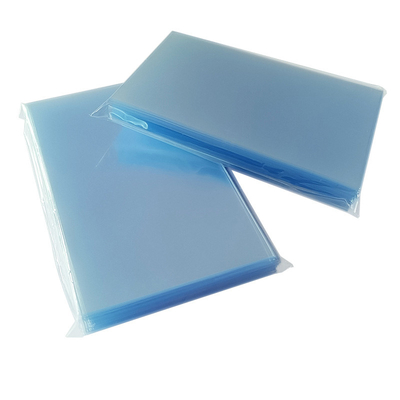 OEM PP Bảng trong suốt Trò chơi Tay áo bảo vệ thẻ 72x112mm